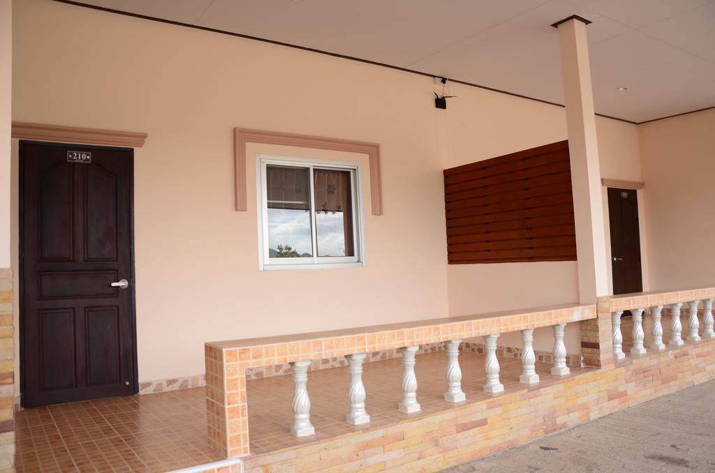 The Phant Hotel Surin Εξωτερικό φωτογραφία
